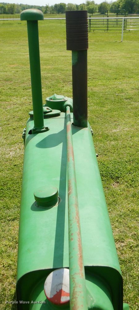 image for item GP9048 1938 John Deere B tractor