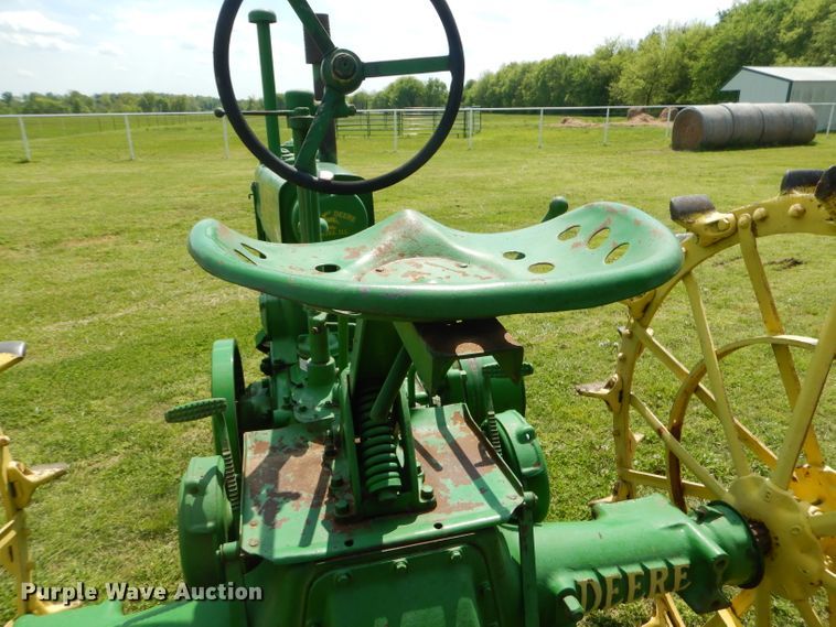 image for item GP9048 1938 John Deere B tractor