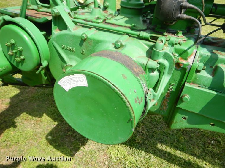 image for item GP9048 1938 John Deere B tractor