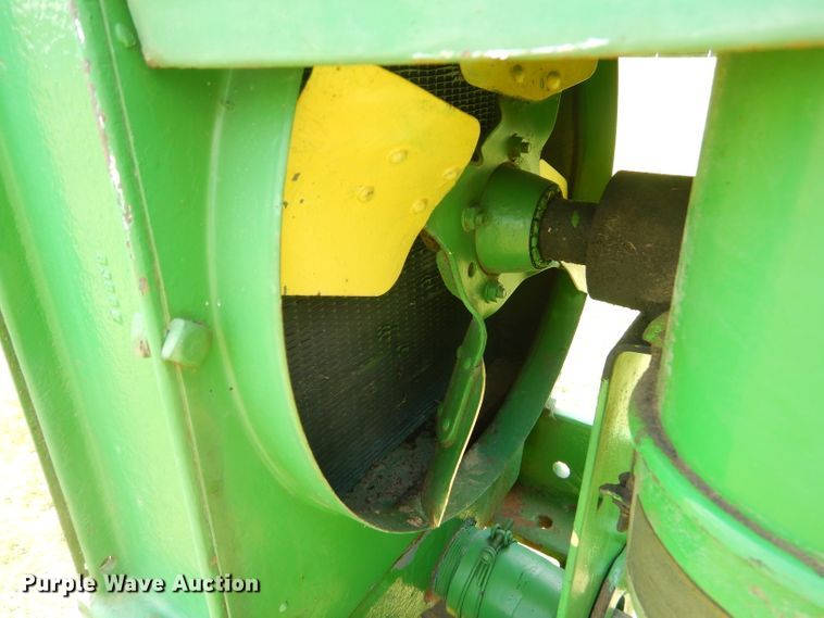 image for item GP9048 1938 John Deere B tractor