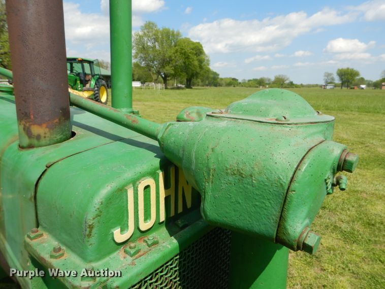 image for item GP9048 1938 John Deere B tractor