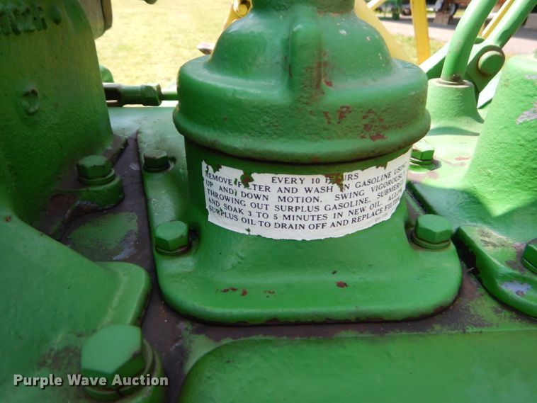 image for item GP9048 1938 John Deere B tractor