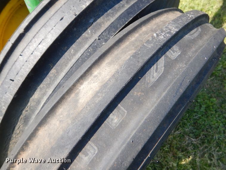 image for item GP9048 1938 John Deere B tractor