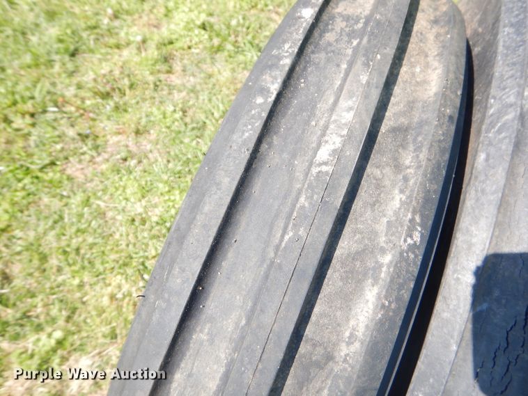 image for item GP9048 1938 John Deere B tractor