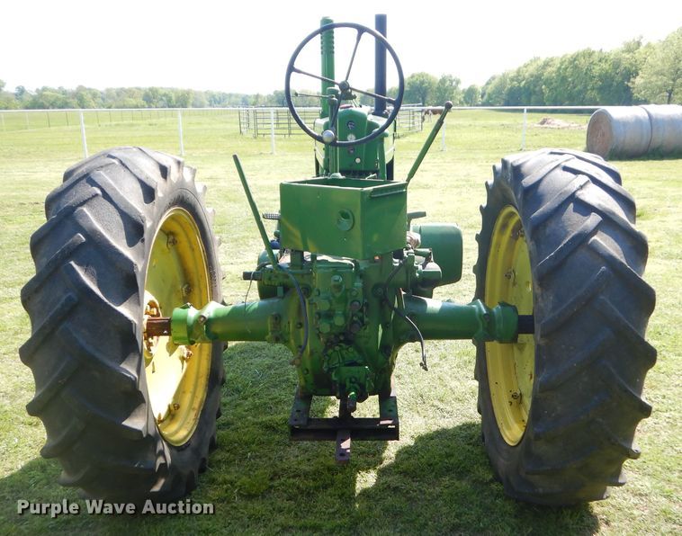 image for item GP9050 1951 John Deere G tractor