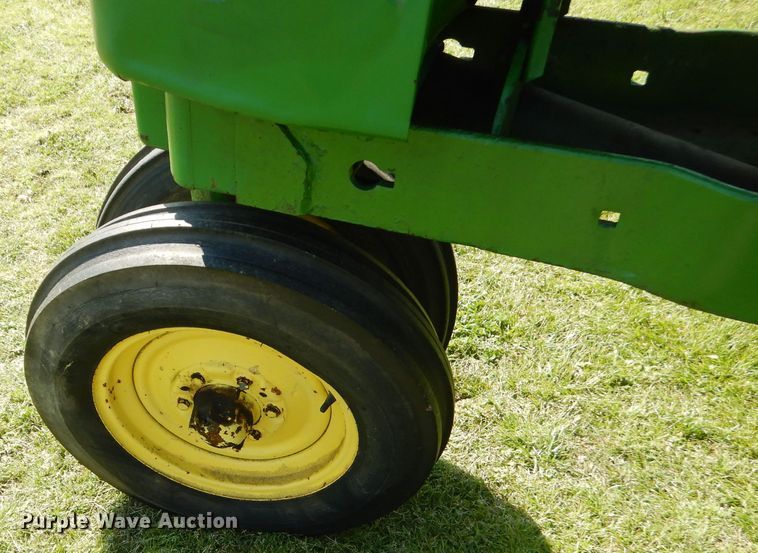 image for item GP9050 1951 John Deere G tractor