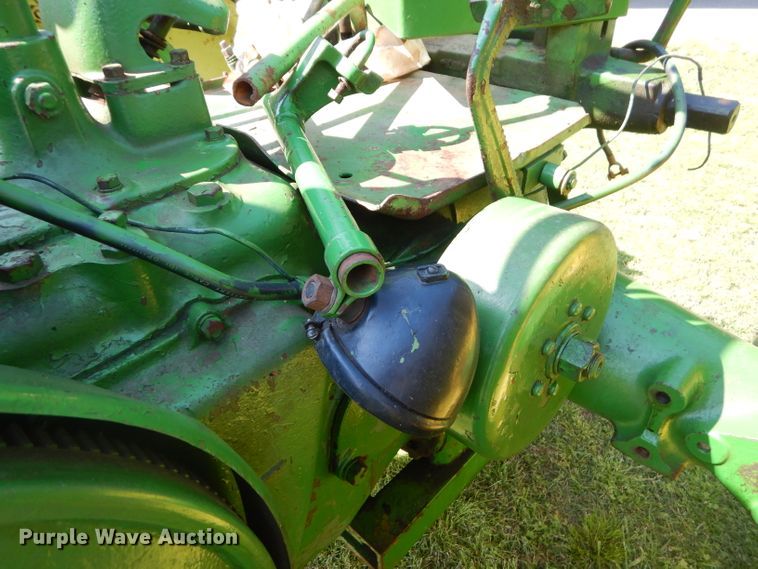 image for item GP9050 1951 John Deere G tractor