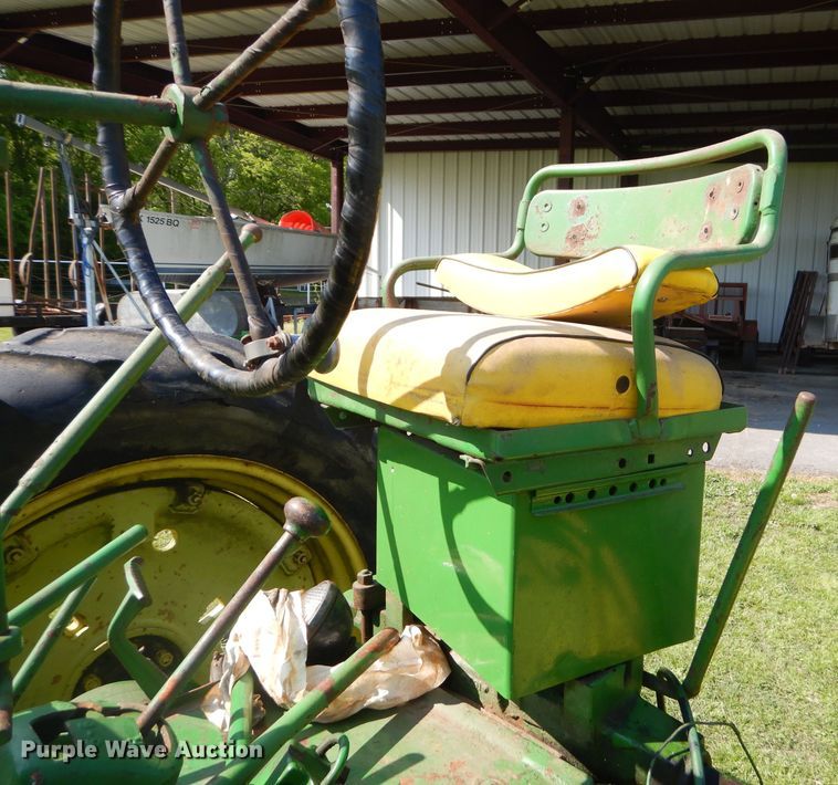 image for item GP9050 1951 John Deere G tractor