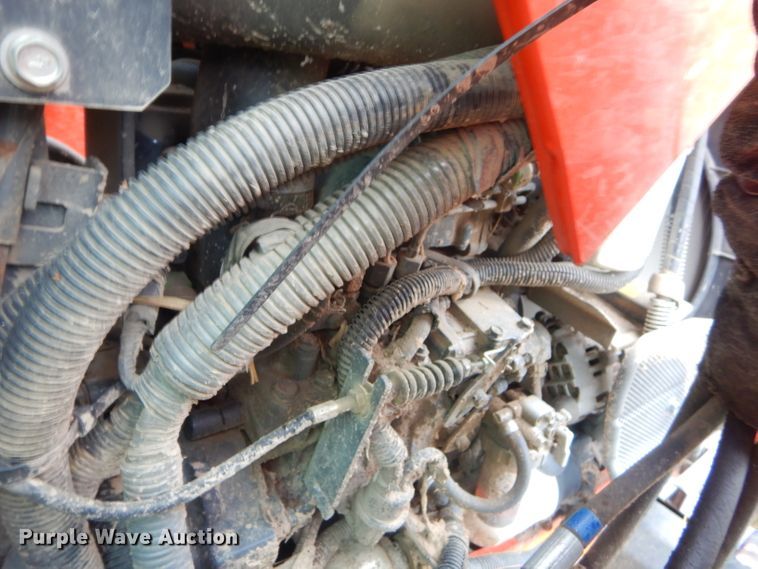 image for item GP9076 Kubota 6040D tractor