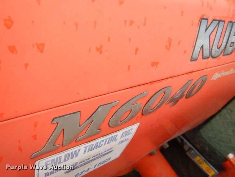 image for item GP9076 Kubota 6040D tractor