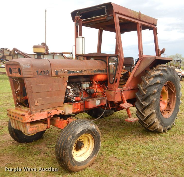 image for item GP9077 Case 1210 tractor
