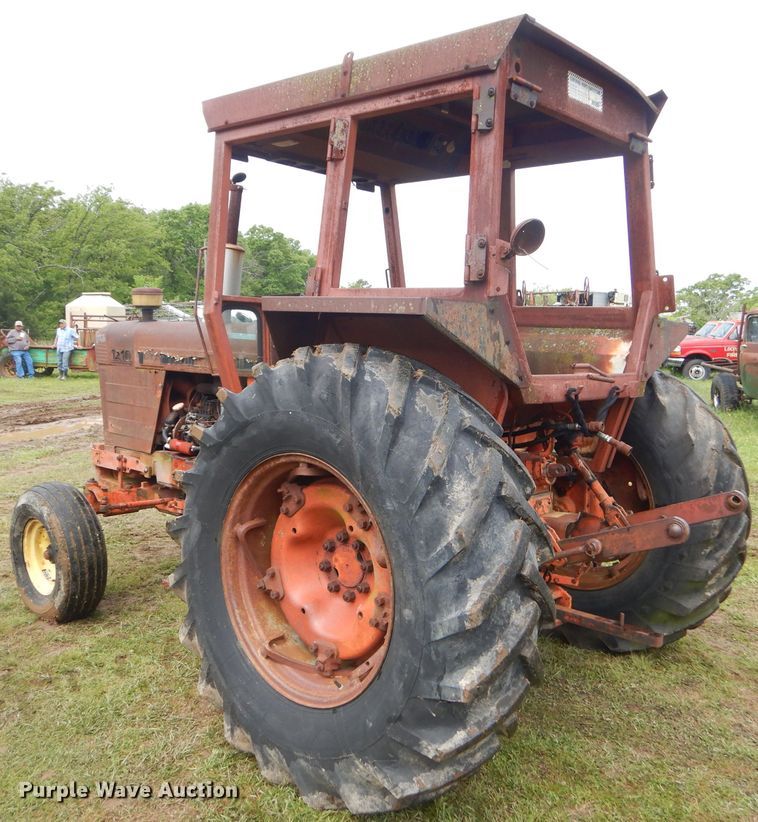 image for item GP9077 Case 1210 tractor