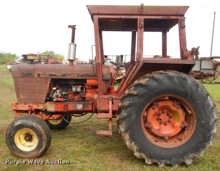 image for item GP9077 Case 1210 tractor