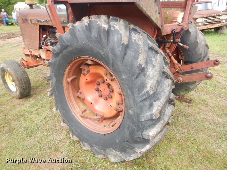 image for item GP9077 Case 1210 tractor