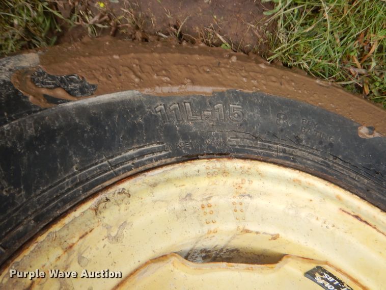 image for item GP9077 Case 1210 tractor