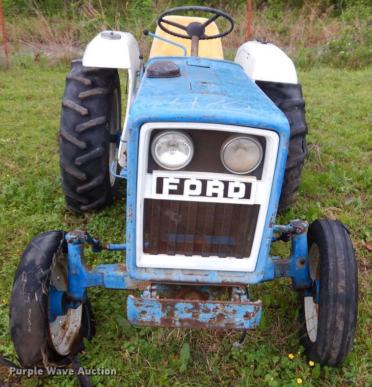image for item GP9081 Ford 1700 tractor