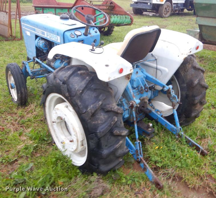 image for item GP9081 Ford 1700 tractor