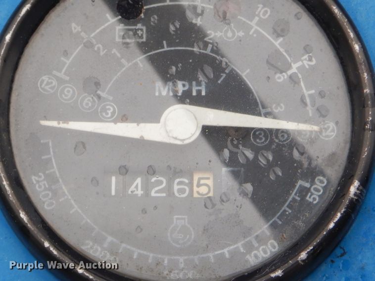 image for item GP9081 Ford 1700 tractor