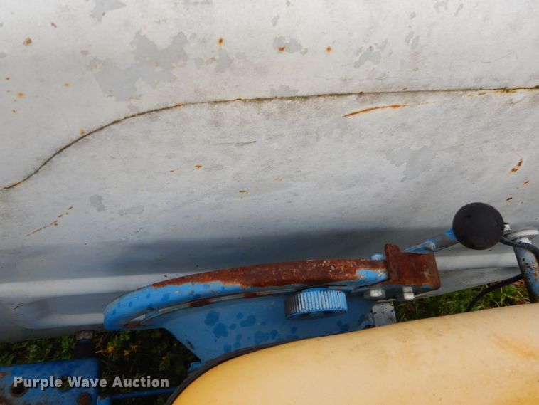 image for item GP9081 Ford 1700 tractor