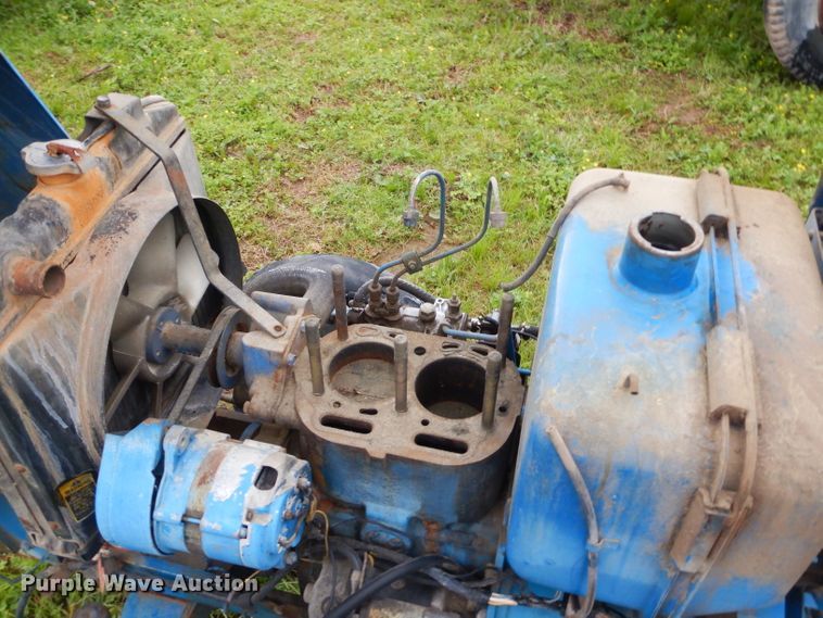 image for item GP9081 Ford 1700 tractor