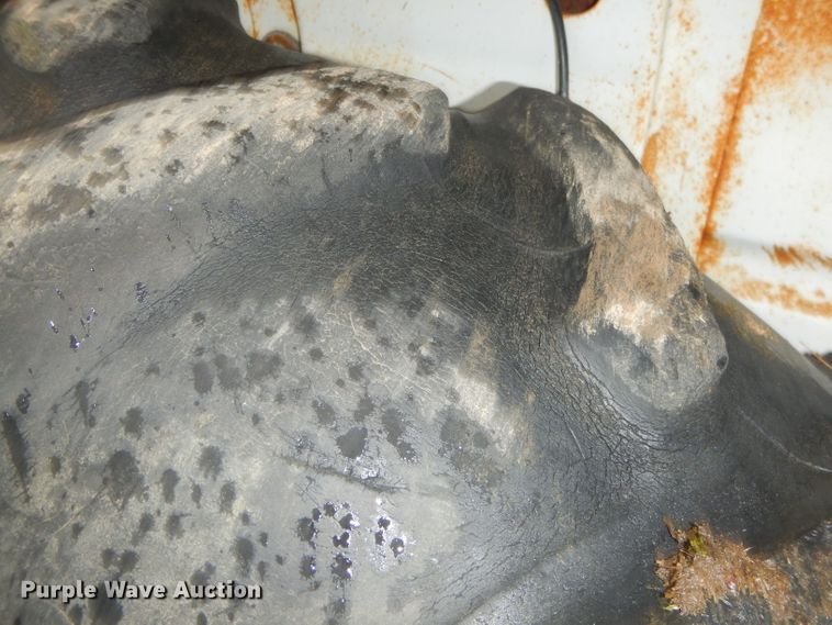 image for item GP9081 Ford 1700 tractor