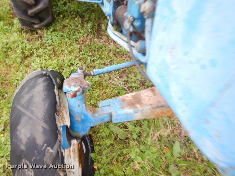 image for item GP9081 Ford 1700 tractor