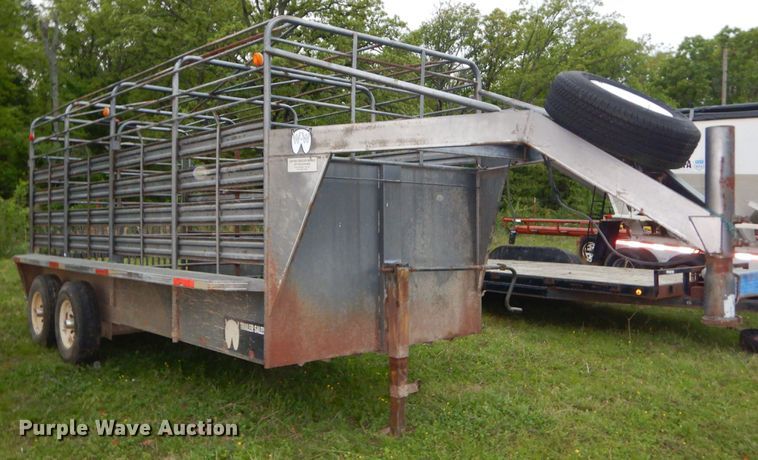 image for item GP9083 1997 W-W livestock trailer