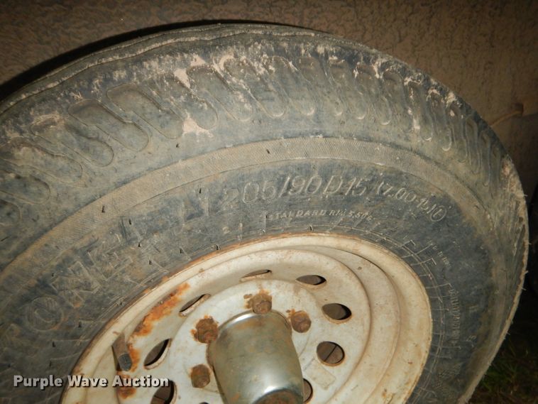 image for item GP9083 1997 W-W livestock trailer