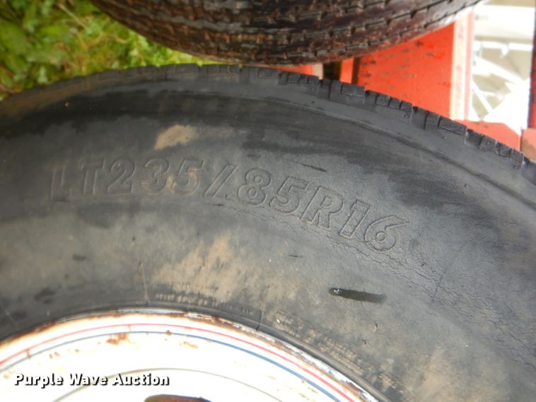 image for item GP9086 Hay bale trailer