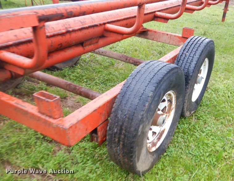 image for item GP9086 Hay bale trailer