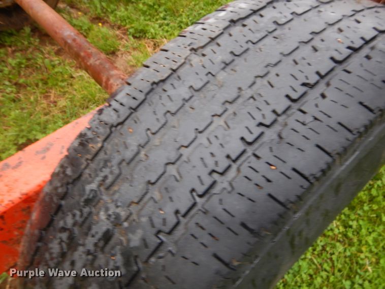 image for item GP9086 Hay bale trailer