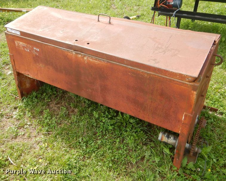 image for item GP9090 Steel cake feeder