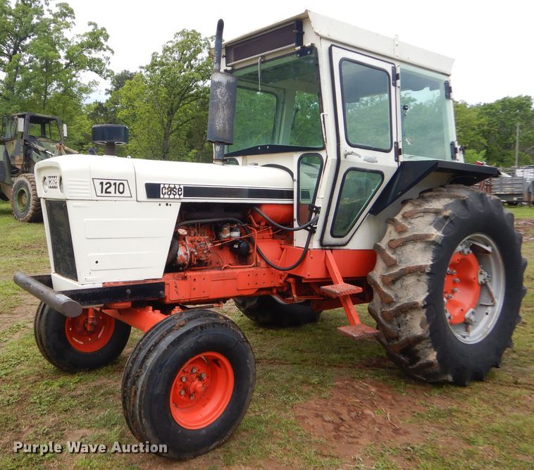 image for item GP9131 Case 1210 tractor
