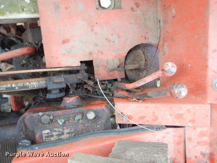 image for item GP9131 Case 1210 tractor