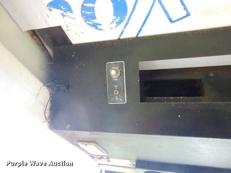 image for item GP9131 Case 1210 tractor