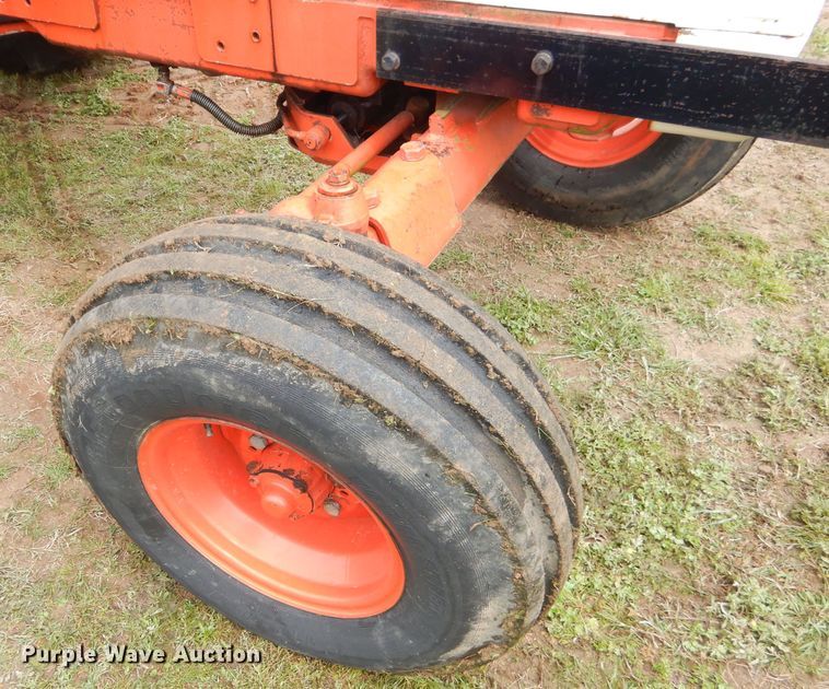 image for item GP9131 Case 1210 tractor