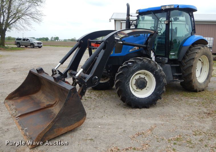 image for item GP9147 2004 New Holland TS115A tractor
