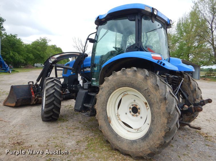 image for item GP9147 2004 New Holland TS115A tractor