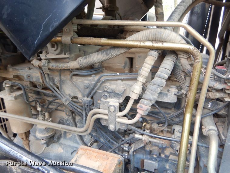 image for item GP9147 2004 New Holland TS115A tractor