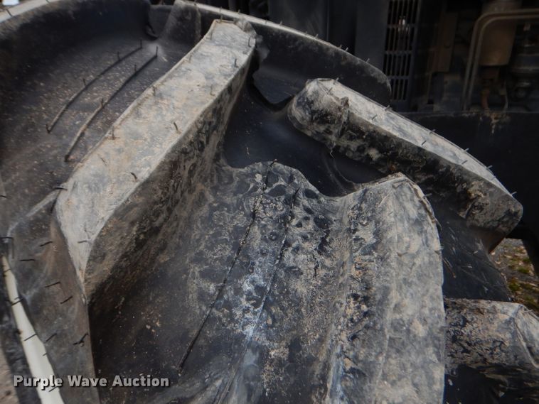 image for item GP9147 2004 New Holland TS115A tractor