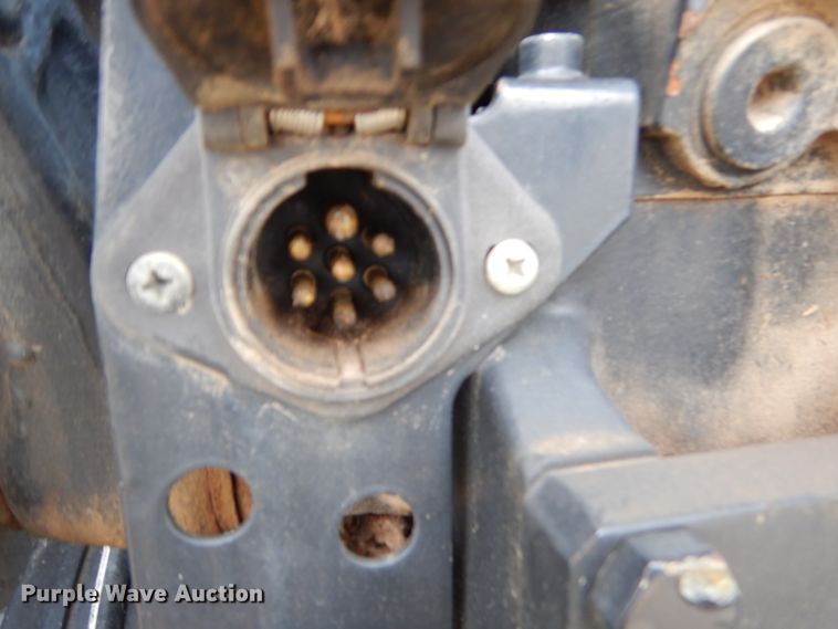 image for item GP9147 2004 New Holland TS115A tractor