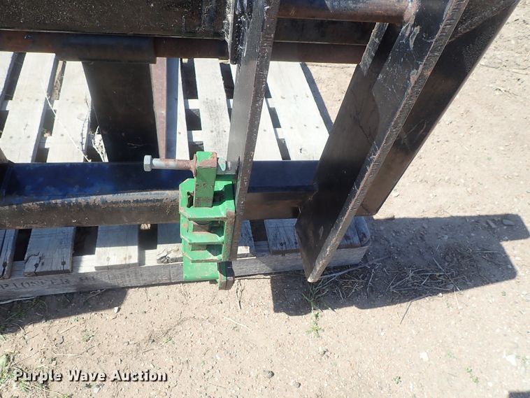 image for item GR9045 Pallet forks