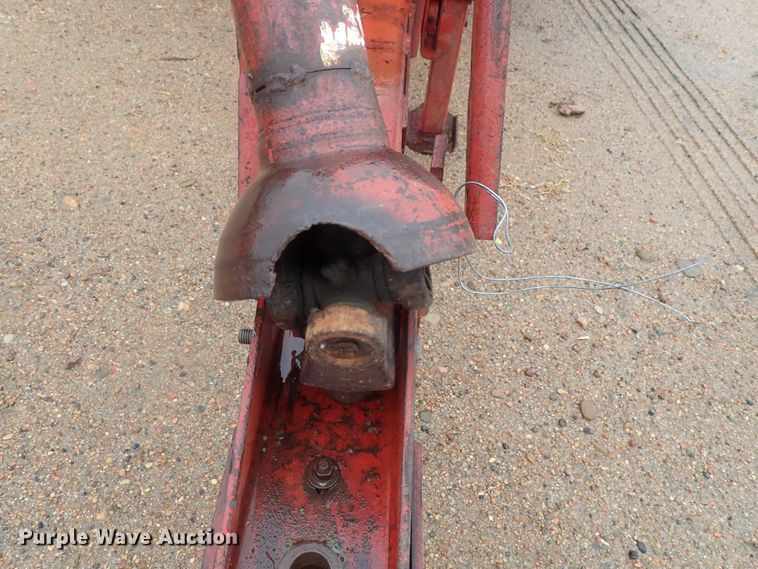 image for item GR9146 New Holland 278 small square baler