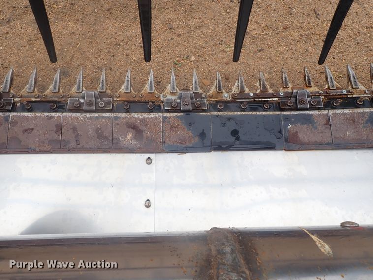 image for item GR9155 2009 Case IH 2020 flex head