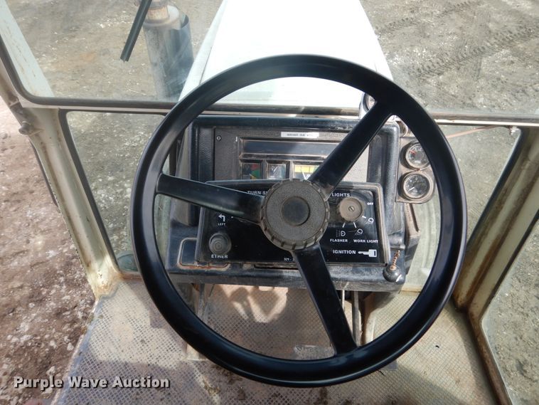 image for item GW9491 Case 2590 tractor