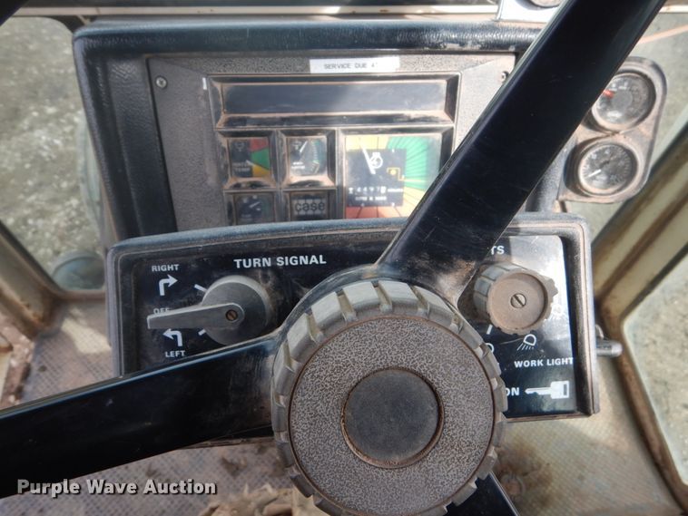 image for item GW9491 Case 2590 tractor