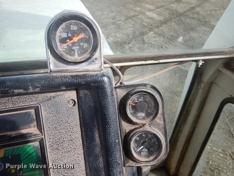 image for item GW9491 Case 2590 tractor