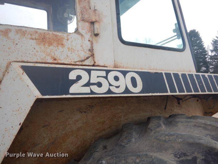 image for item GW9491 Case 2590 tractor