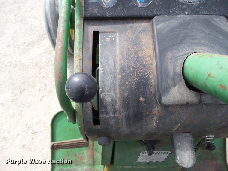 image for item GX9007 1971 John Deere 4620 tractor