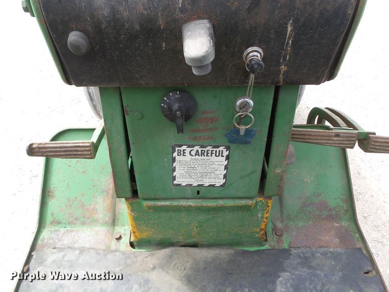 image for item GX9007 1971 John Deere 4620 tractor